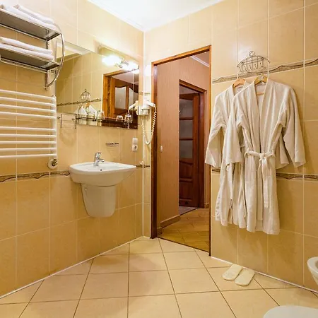 Stanislavsky Group מלון ירמכה