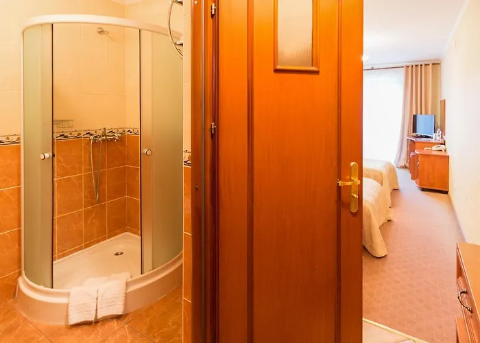 Stanislavsky Group Hotell 3*