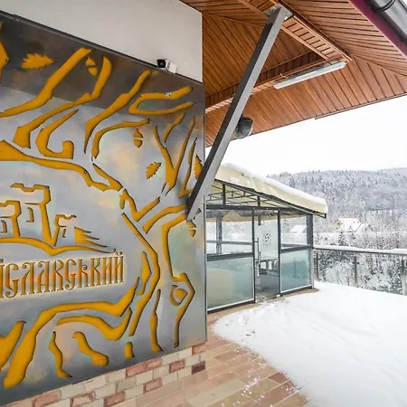 Stanislavsky Group Ξενοδοχείο